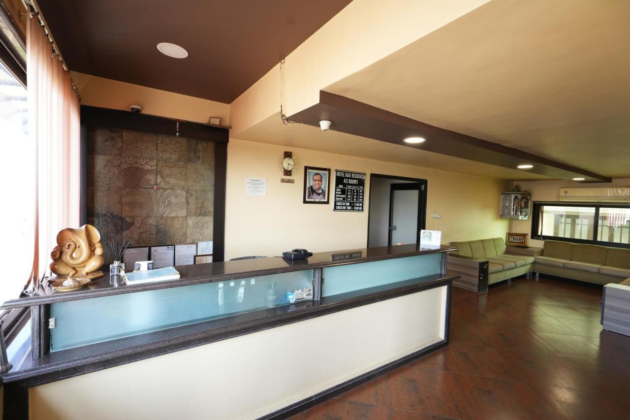 Hotel Ravi Residency Nadiād Esterno foto